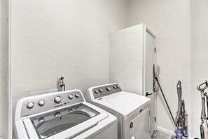 Interior - Tucson Desert Oasis w/ Private Pool & Patio! (Tucson)