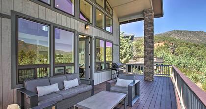 Fireplace, Mogollon Rim Views: Luxury Pine Home