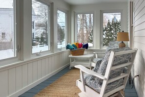 Cottage (2 Bedrooms) | Interior - Kennebunk Cottage w/ Yard < 1 Mi to Beach! (Kennebunk)