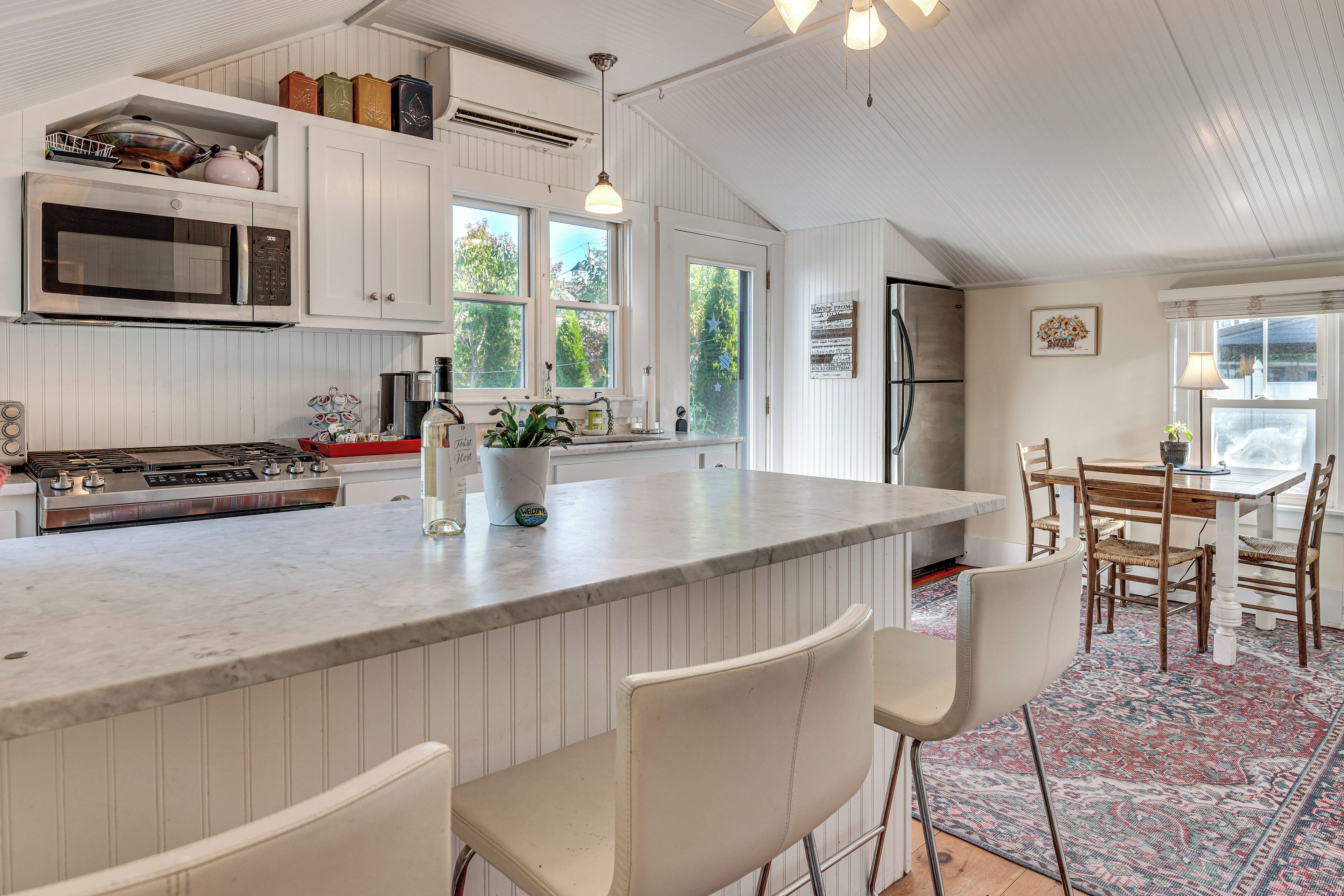 Cottage (2 Bedrooms) | Interior