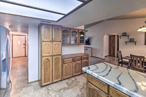 Interior - 4 Mi to Lake Havasu: Luxe Home in Arizona! (Lake Havasu City)