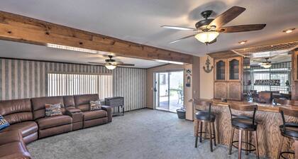 4 Mi to Lake Havasu: Luxe Home in Arizona!