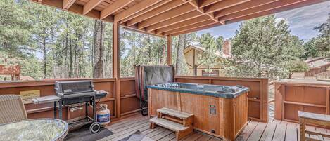 Apartment (2 Bedrooms) | Front of property