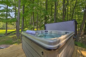 Baignoire à remous extérieure