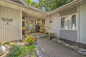 Terrace/patio - Michigan Golf Course Retreat w/ Gameroom & Hot tub (Gaylord)