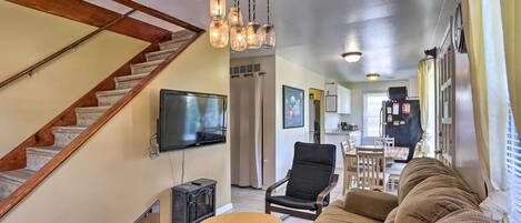 Apartment (4 Bedrooms) | Front of property