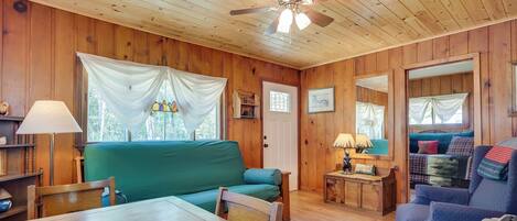 獨棟房屋 (2 Bedrooms) | 起居區 | 壁爐