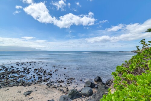 Maui Vacation Rental w/ Heated Pool Access!