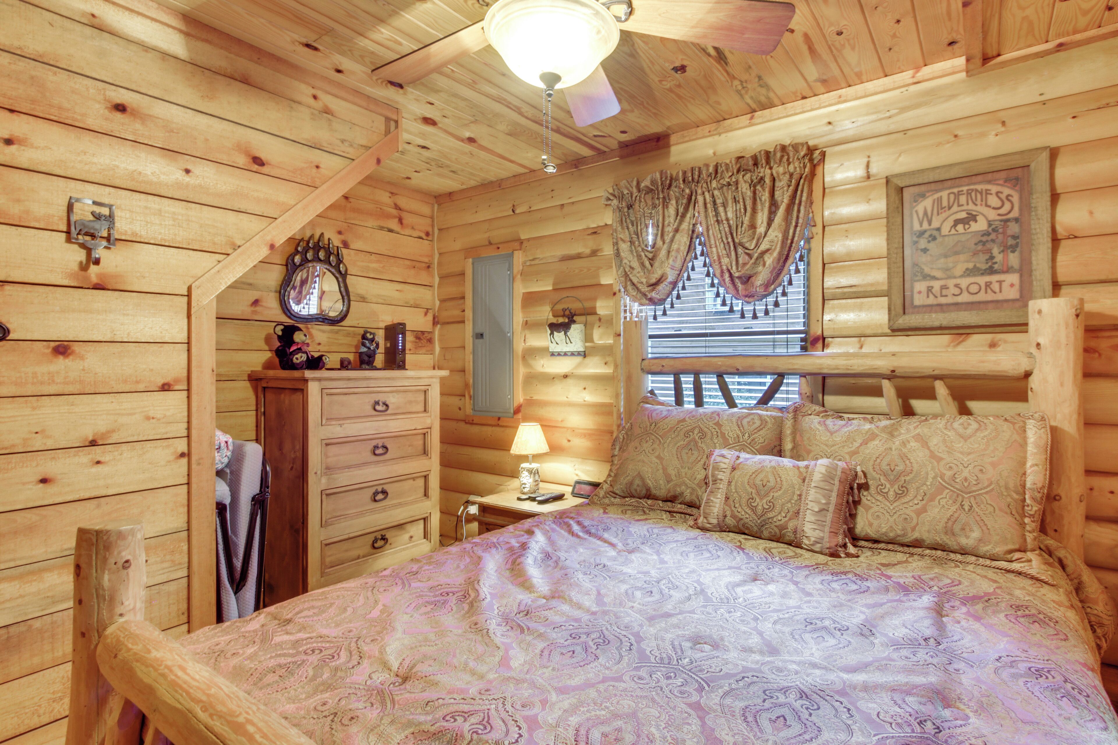 House (2 Bedrooms) | Interior