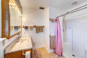 Talo (2 Bedrooms) | Sisätilat