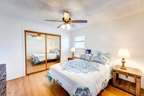 Rumah (2 Bedrooms) | Interior