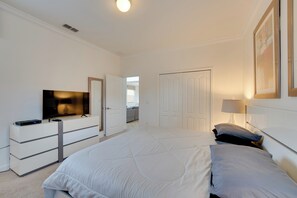 House (5 Bedrooms) | Interior - 5 Mi to Walt Disney World! Gem w/ Resort Perks (Kissimmee)