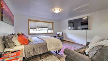 1 bedroom, iron/ironing board, bed sheets