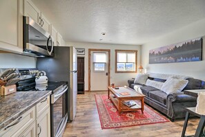 전자레인지, 오븐, 쿡탑, 조리 도구/접시/주방 기구