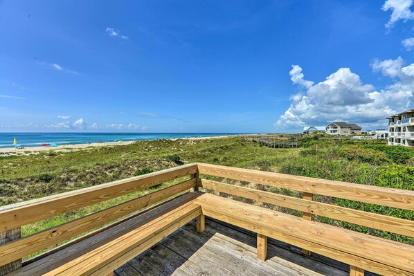 Apartment (3 Bedrooms) | Interior - Point Emerald Resort Retreat: Walk to Beach! (Emerald Isle)