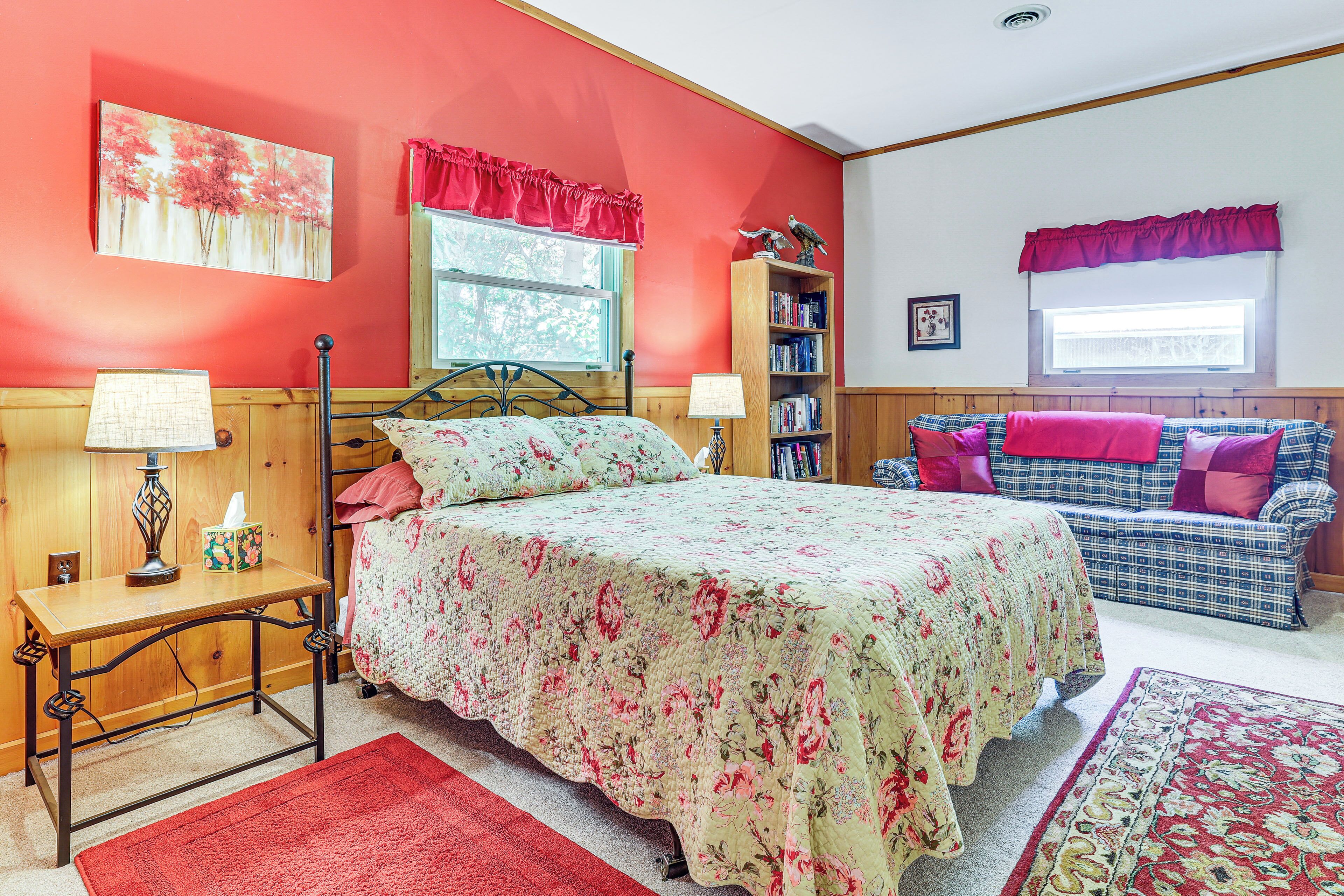 Cottage (2 Bedrooms) | Interior