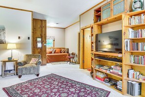 Cottage (2 Bedrooms) | Interior