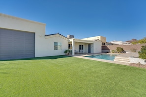 Interior - Heated Pool & Spa: Lake Havasu City Villa! (Lake Havasu City)