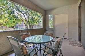 Apartment (2 Bedrooms) | Front of property - North Scottsdale Desert Retreat w/ Community Perks (Scottsdale)