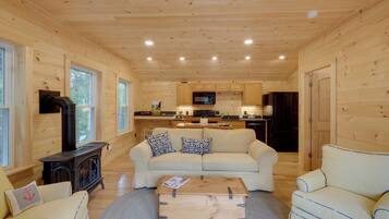 Apartment (1 Bedroom) | Interior