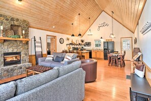 Casa (2 Bedrooms) | Interior