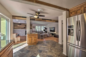 Interior - Spacious El Cajon Villa - 14 Mi to Downtown! (El Cajon)