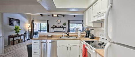 Microwave, oven, stovetop, dishwasher