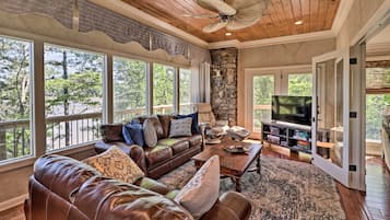 Rumah (4 Bedrooms) | Interior