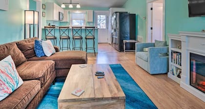 Oak Island Vacation Rental < 1 Mi to Beach!