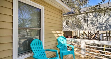 Oak Island Vacation Rental < 1 Mi to Beach!