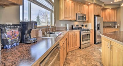 Charming Cody Vacation Home w/ Mtn Views!