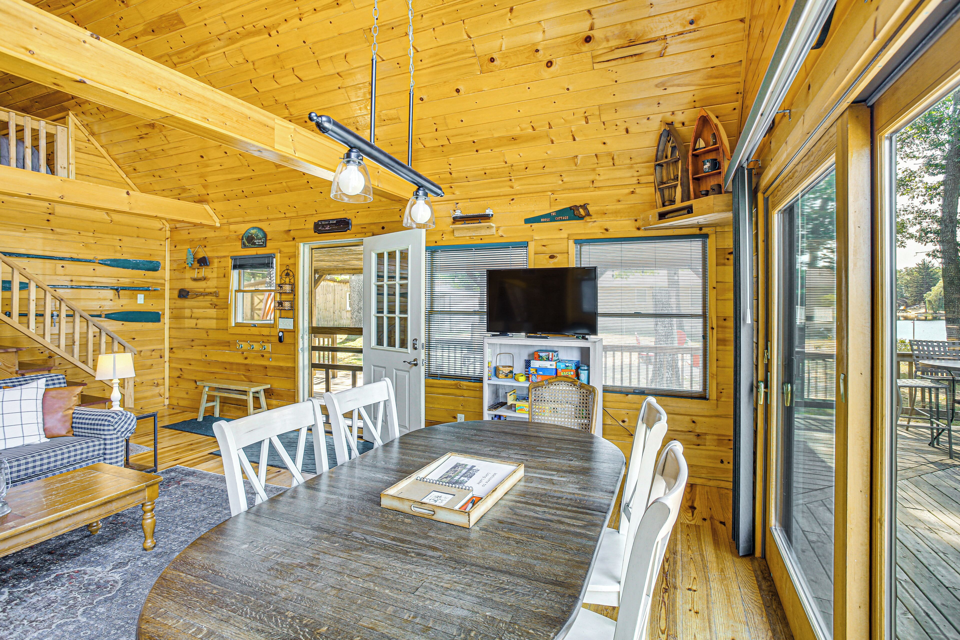 Cottage (2 Bedrooms) | Interior