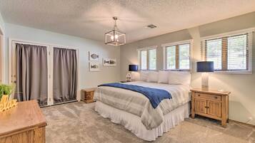 House (4 Bedrooms) | 4 bedrooms, desk, laptop workspace, free cots/infant beds