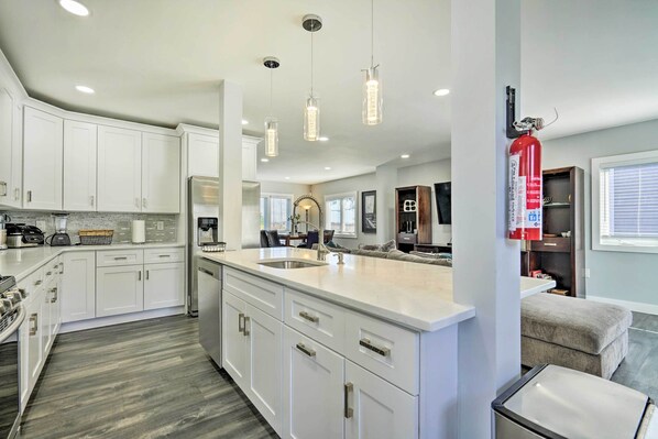 Interior - Long Branch Getaway: Grill, 1 Block to Beach! (Long Branch)