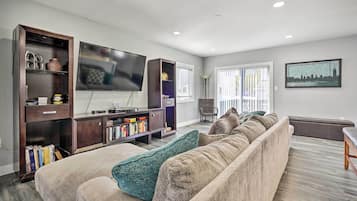 House (3 Bedrooms) | Front of property
