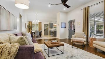 House (4 Bedrooms) | Bahagian dalam