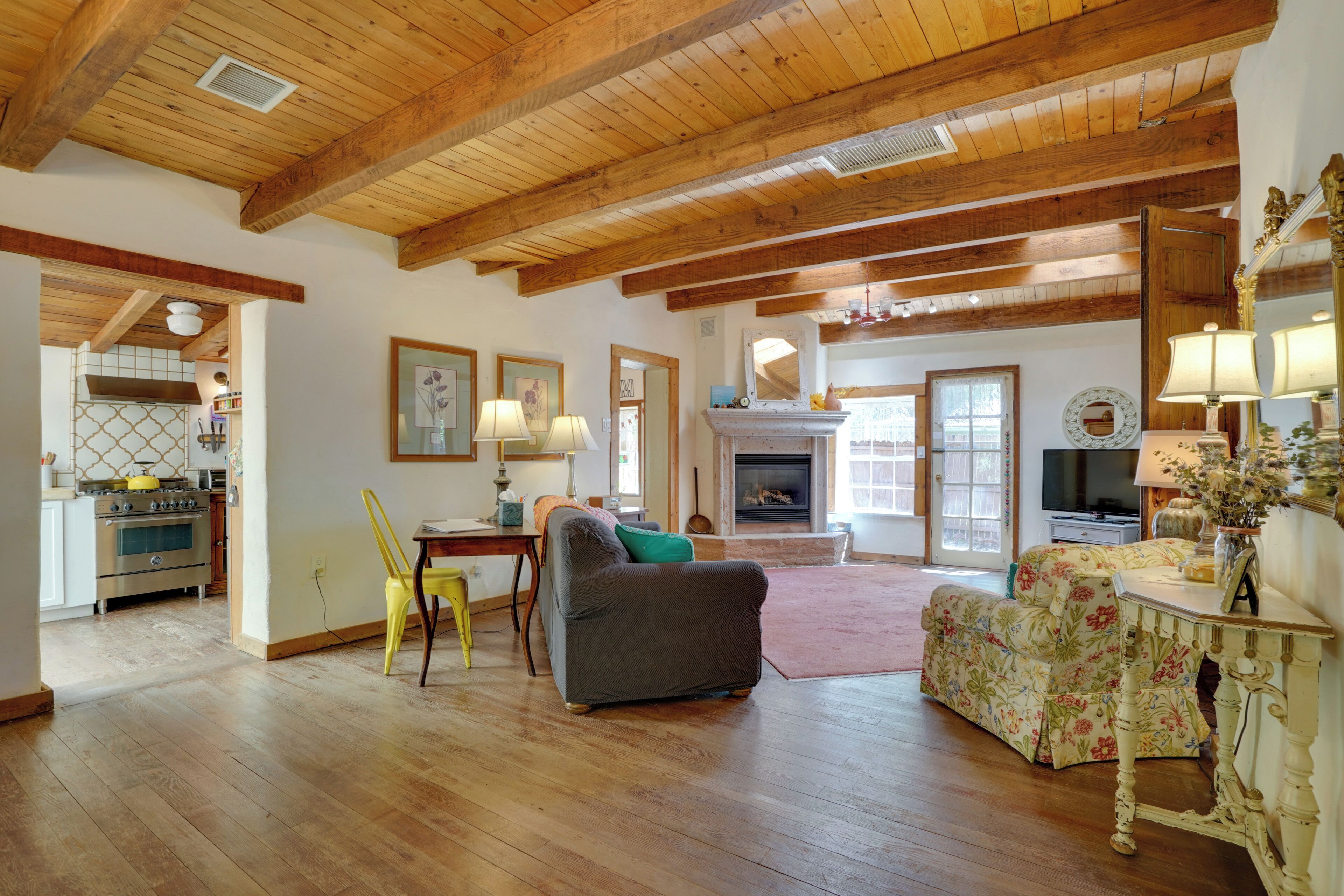 Cottage (2 Bedrooms) | Interior