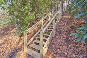 Interior - 10 Mi to Sugar Mountain! Cozy Cabin in Newland (Newland)