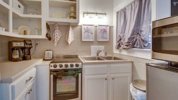 Cottage (1 Bedroom) | Interior