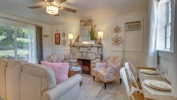 Cottage (1 Bedroom) | Intérieur