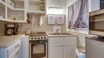 Cottage (1 Bedroom) | Interior