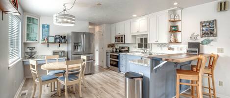 House (5 Bedrooms) | Front of property