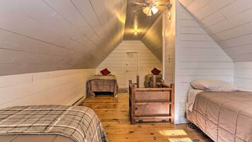 House (1 Bedroom) | Interior