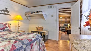 House (1 Bedroom) | Interior