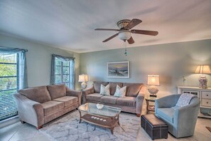 Apartment (2 Bedrooms) | Interior - Waterfront Condo w/ Dock - Walk to Fishermens! (Punta Gorda)