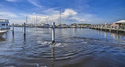 Waterfront Condo w/ Dock - Walk to Fishermens!