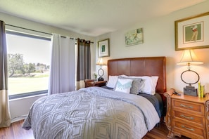 2 Schlafzimmer, Bügeleisen/Bügelbrett, Bettwäsche