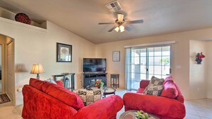 Unclassified image, 3 of 25, button - Lake Havasu Home w/ Fire Pit & Grill, 4 Mi to Lake (Lake Havasu City)