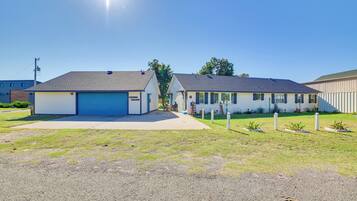 Rumah (4 Bedrooms) | Interior