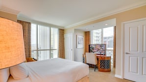 Unclassified image, 3 of 25, button - Las Vegas Condo w/ Balcony in MGM Signature! (Las Vegas)